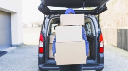 Expediere-colete-italia-moldova-min